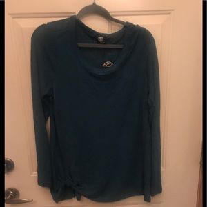 Long sleeve top with knot detail